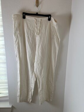 Neiman Marcus Off-White 100 Linen Drawstring pants  size large beach vacation